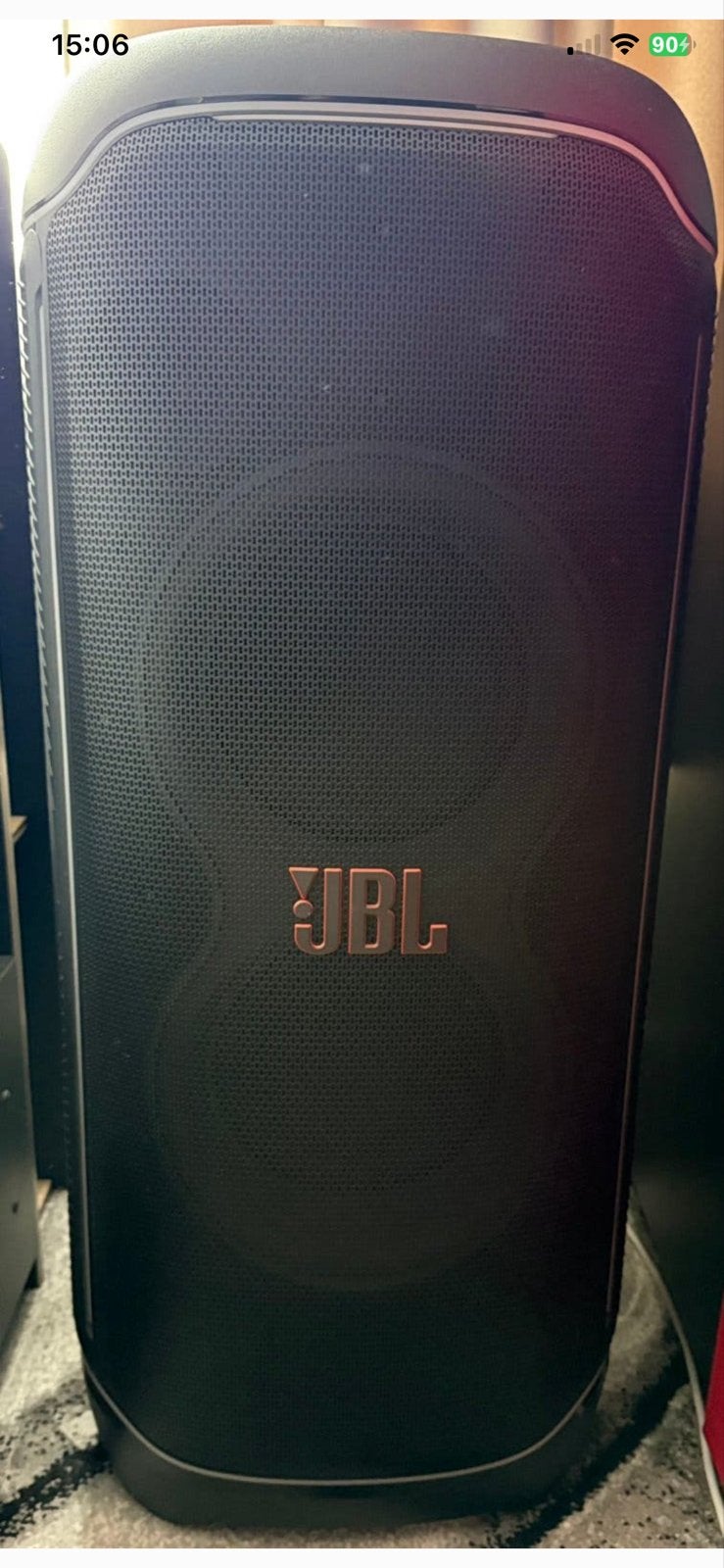 Foto 4 van JBL Partybox 710 - Zo goed als nieuw met alle toebehoren