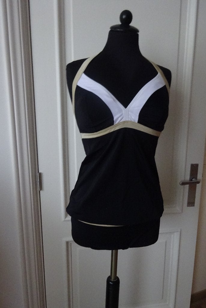  NIEUW Tankini Maat 44 van het Merk: Nickey Nobel. IN de kle, Kleding | Dames, Badmode en Zwemkleding, Nickey Nobel., Overige typen