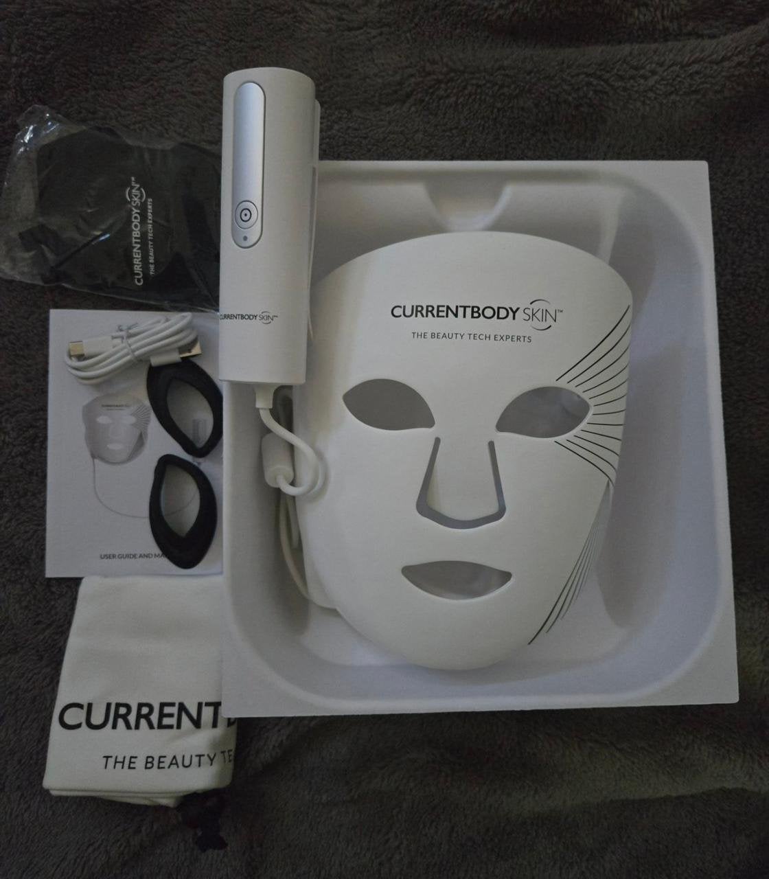 Anti-Aging LED Mask, Ophalen of Verzenden, Zo goed als nieuw, Actiefiguurtje
