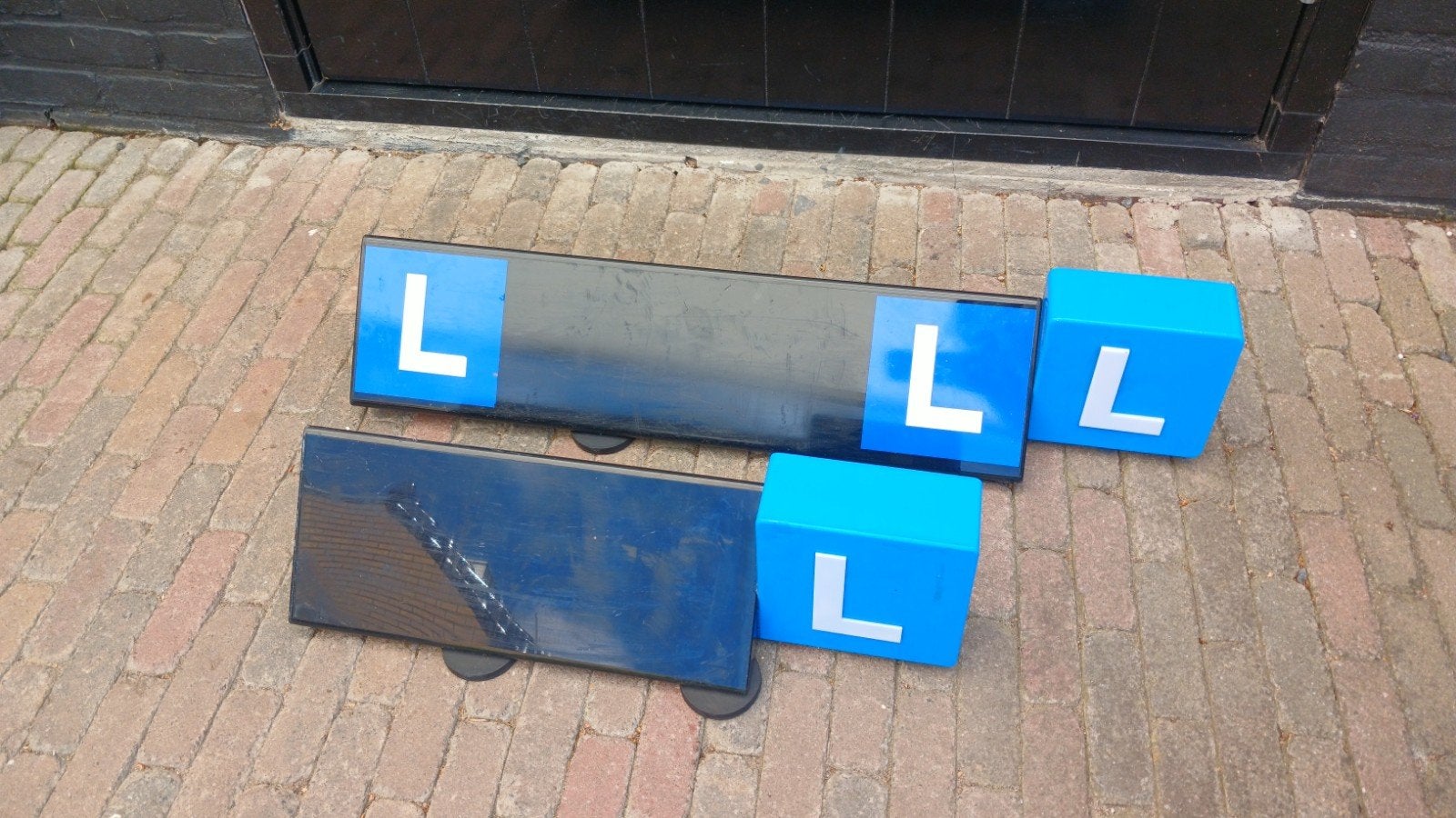 2 dakborden te koop voor lesauto., Ophalen