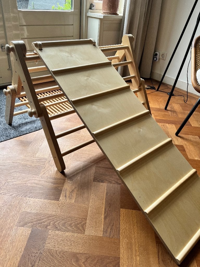 Ette tete klimrek hout met glijbaan, Ophalen, Zo goed als nieuw, Glijbaan