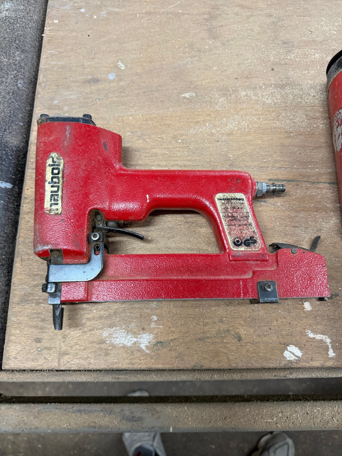 Haubold tacker/nietmachine - Gebruikt, Doe-het-zelf en Verbouw, Ophalen of Verzenden, Gebruikt, Tacker/nietmachine, Overige merken