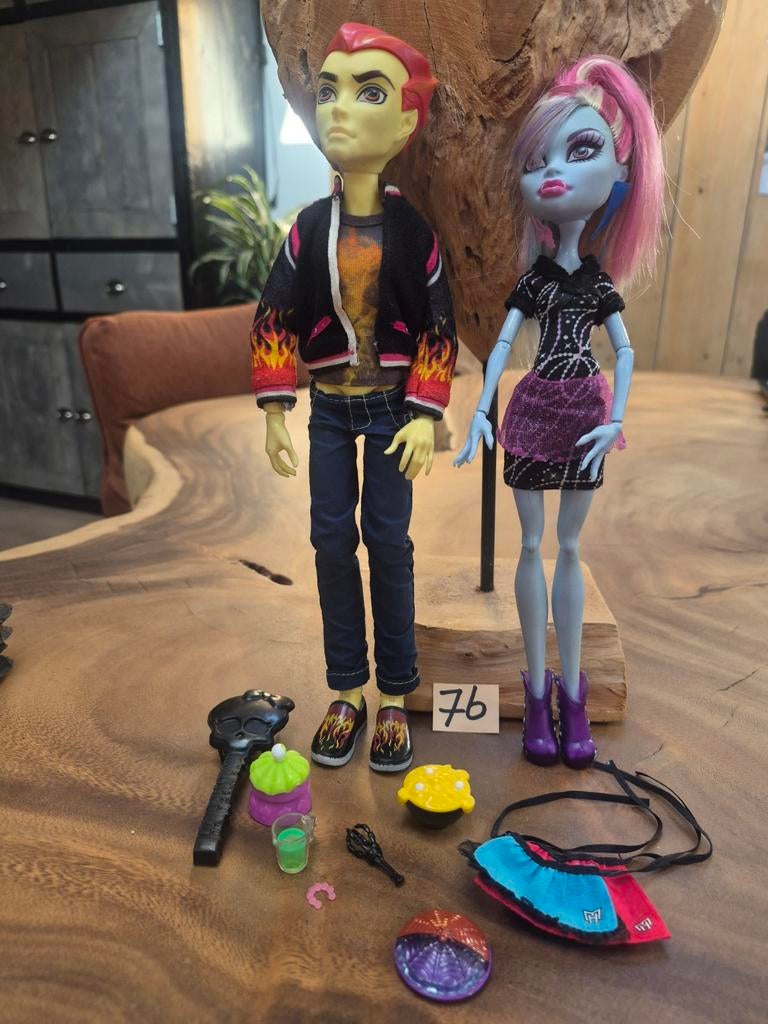 Monster High Poppen - Jongen en Meisje met Accessoires, Ophalen of Verzenden, Gebruikt, Overige typen