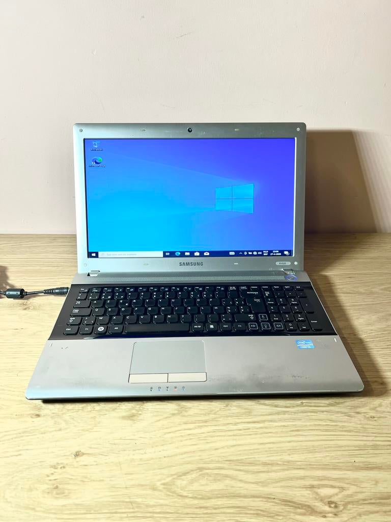 Laptop Samsung, Computers en Software, Laptop-opladers, Zo goed als nieuw, Ophalen of Verzenden