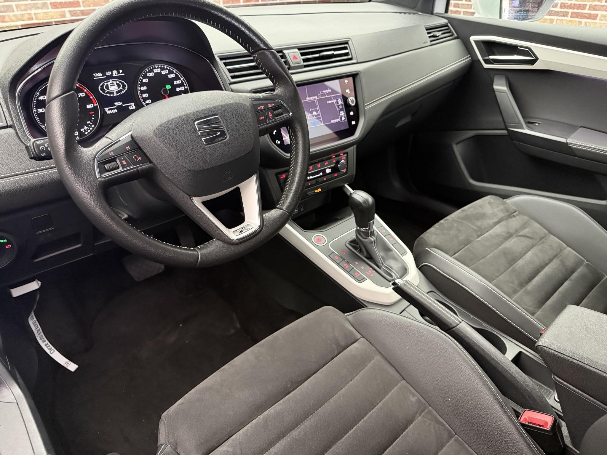 SEAT Arona 1.0 TSI FR Achteruitrijcamera | Cruise | Full Lin, Stof, Gebruikt, 600 kg, 3 cilinders