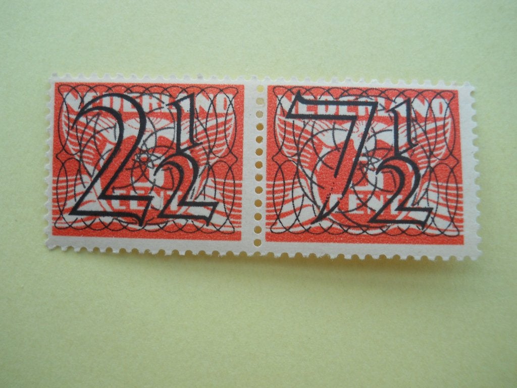 Nederland 1940 Guilloche Nvph.356B Plaatfout ongebruikt gom, Postzegels en Munten, Postzegels | Nederland, Ophalen of Verzenden