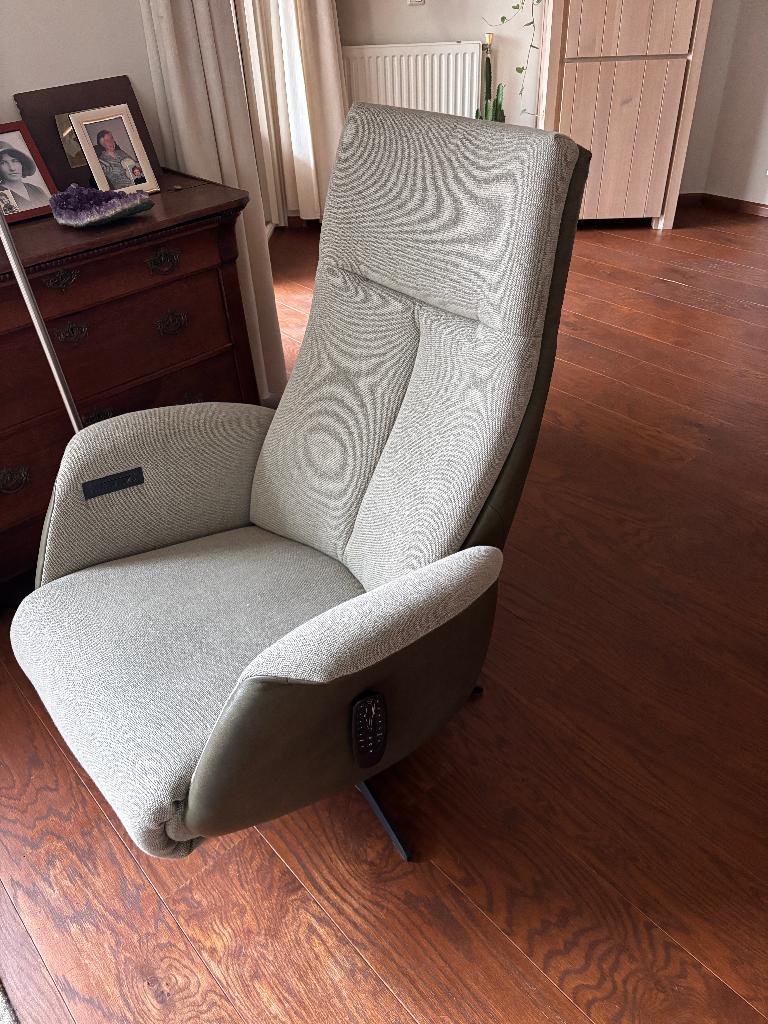 Relaxfauteuil Twice Pro TW-226 met verwarming en massage, Huis en Inrichting, Fauteuils, Zo goed als nieuw, Stof, 50 tot 75 cm