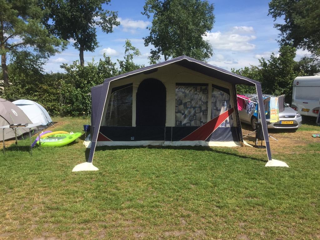 2004 Jamet arizona 8 persoons, Caravans en Kamperen, Ophalen, Overige kleuren, Aanwezig, Meer dan 6