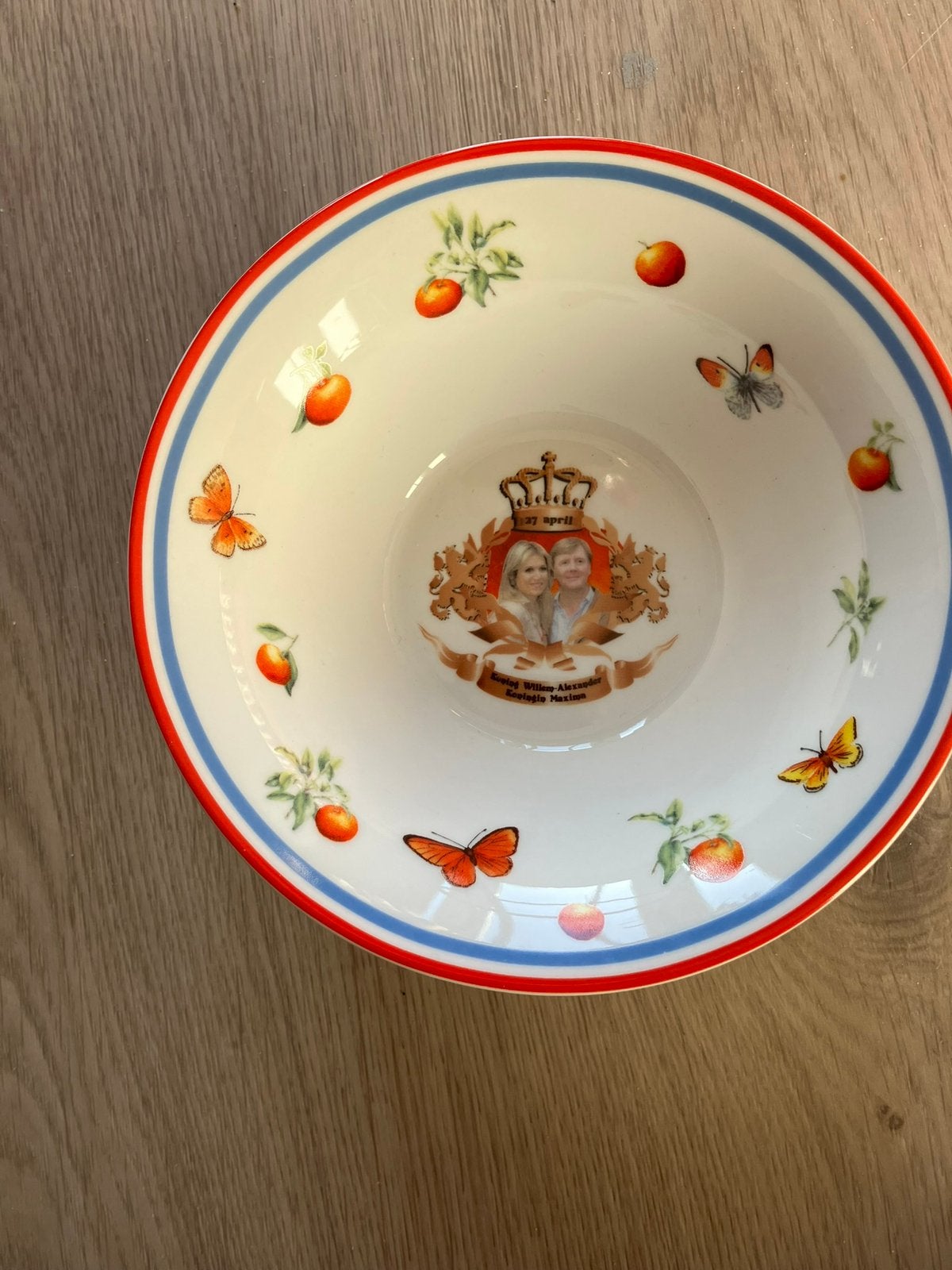 Schaal JBS Willem-Alexander en Máxima, Verzamelen, Ophalen of Verzenden, Nieuw, Servies