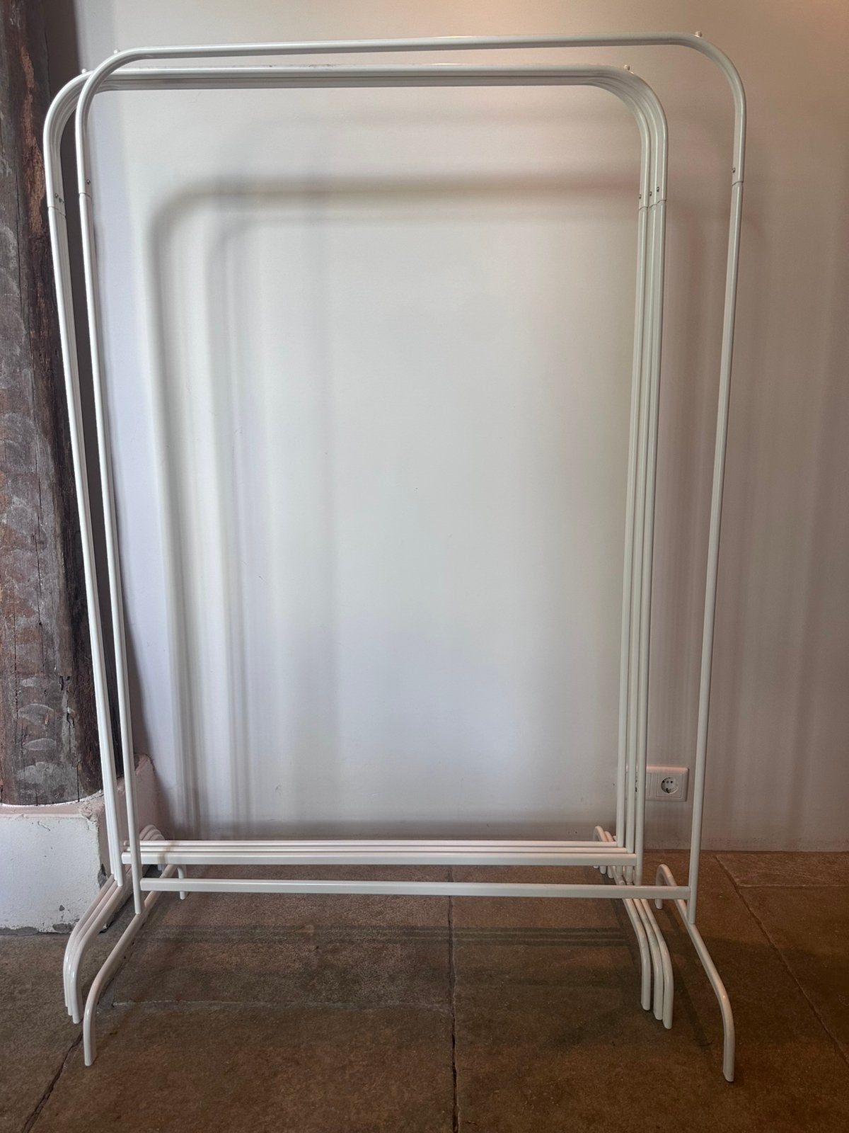 4 IKEA Kledingrekken, Ophalen, Zo goed als nieuw