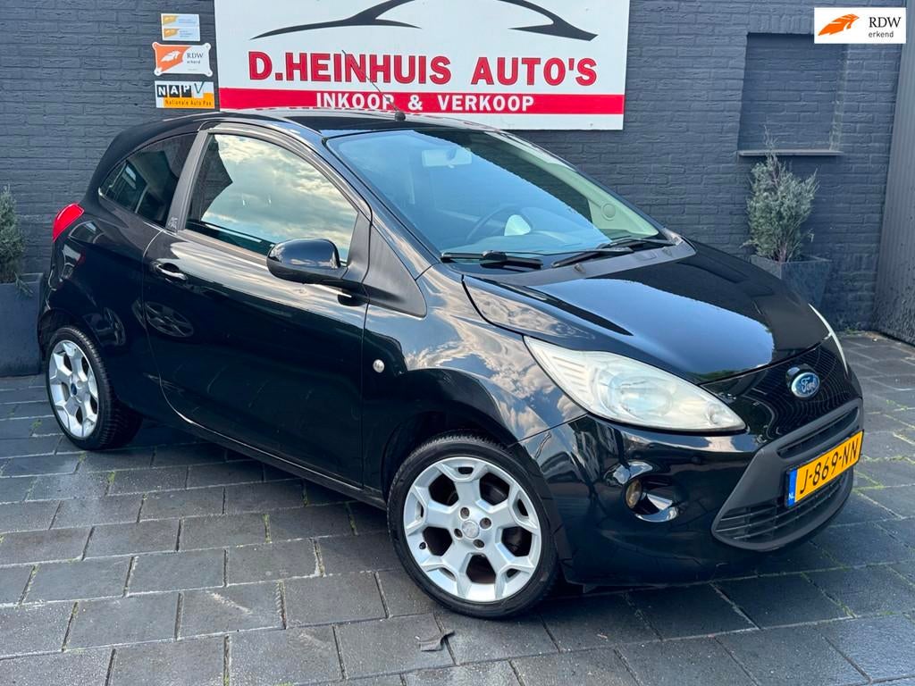 Ford Ka Ford Ka Titanium *APK NIEUW*, Auto's, Voorwielaandrijving, Stof, Gebruikt, 4 cilinders