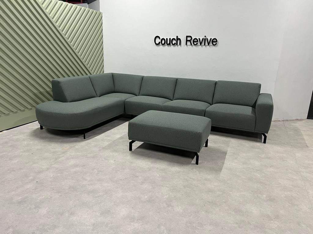 GRATIS LEVERING Groene Hoekbank + hocker 340x225 NIEUW, Huis en Inrichting, -, Verzenden, -, Zo goed als nieuw