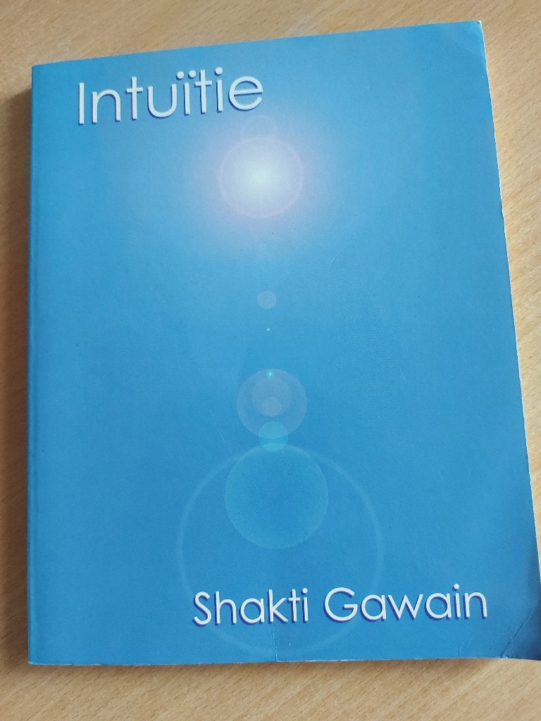 Intuïtie    -  shakti gawain, Ophalen of Verzenden, Gelezen, Spiritualiteit algemeen, Overige typen