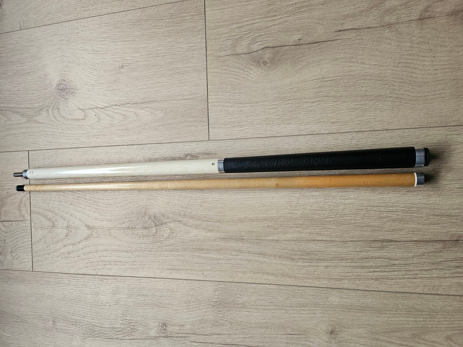 Mooie Oliver Stops driedelige biljartkeu - Zo goed als nieuw, Ophalen of Verzenden, Zo goed als nieuw, Keu of Ballen