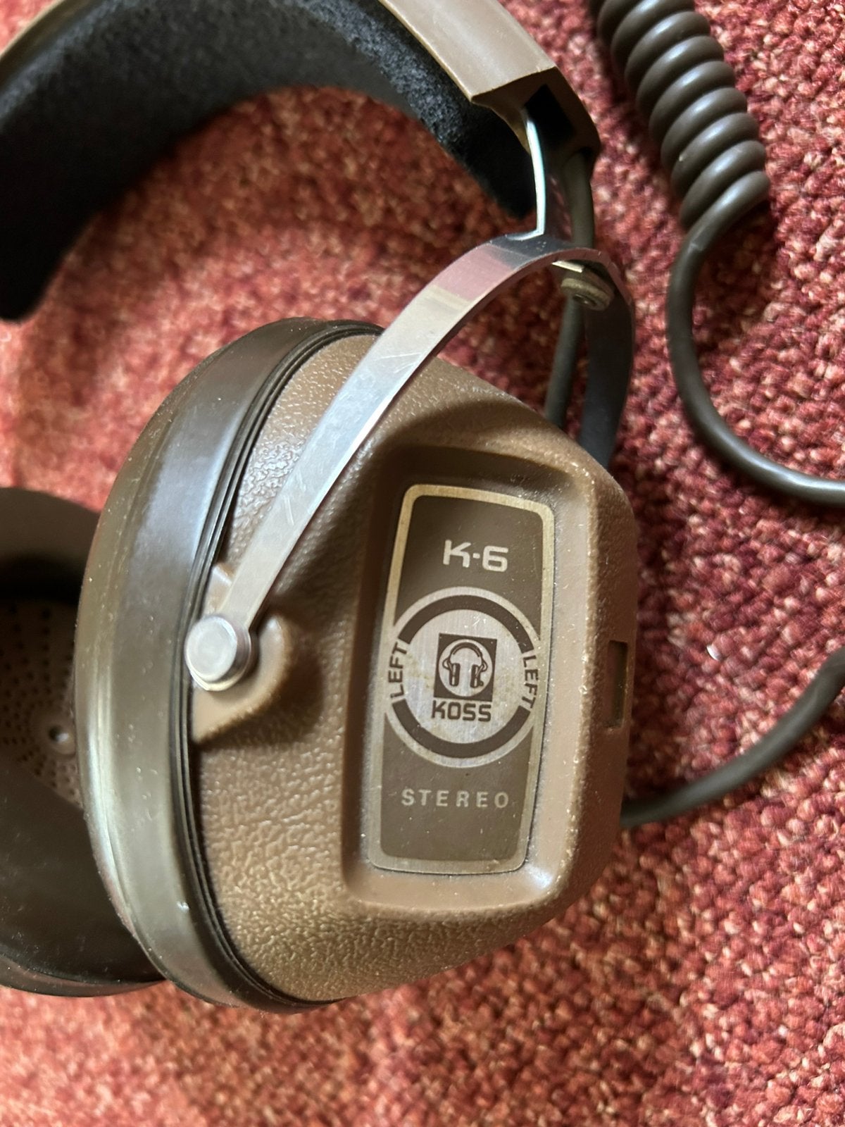 Koss K6 Vintage gesloten koptelefoon, Audio, Tv en Foto, Koptelefoons, Gebruikt, On-ear, Ophalen, Beige