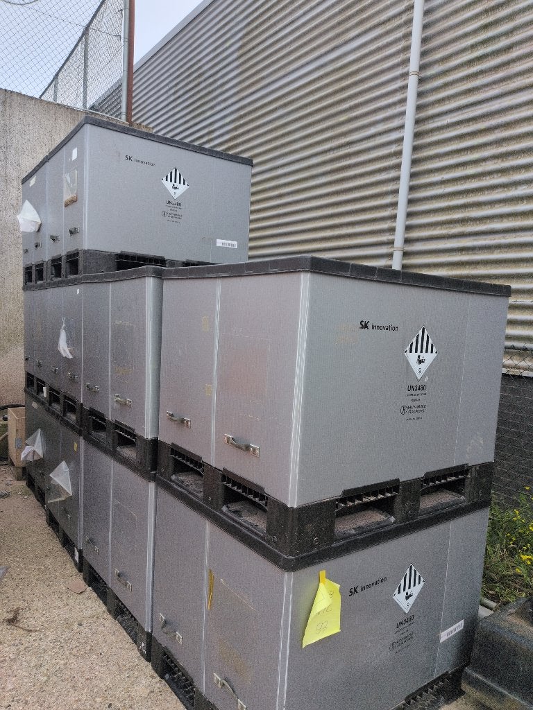 Opberg bakken/box op kunstof pallet blokpallet, Ophalen