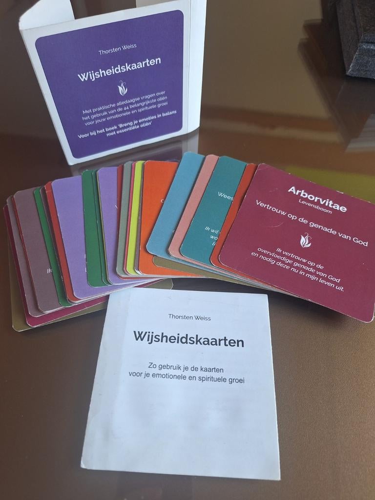 Wijsheidkaarten Thorsten Weiss essentiële oliën, Ophalen of Verzenden, Spiritualiteit algemeen, Overige typen