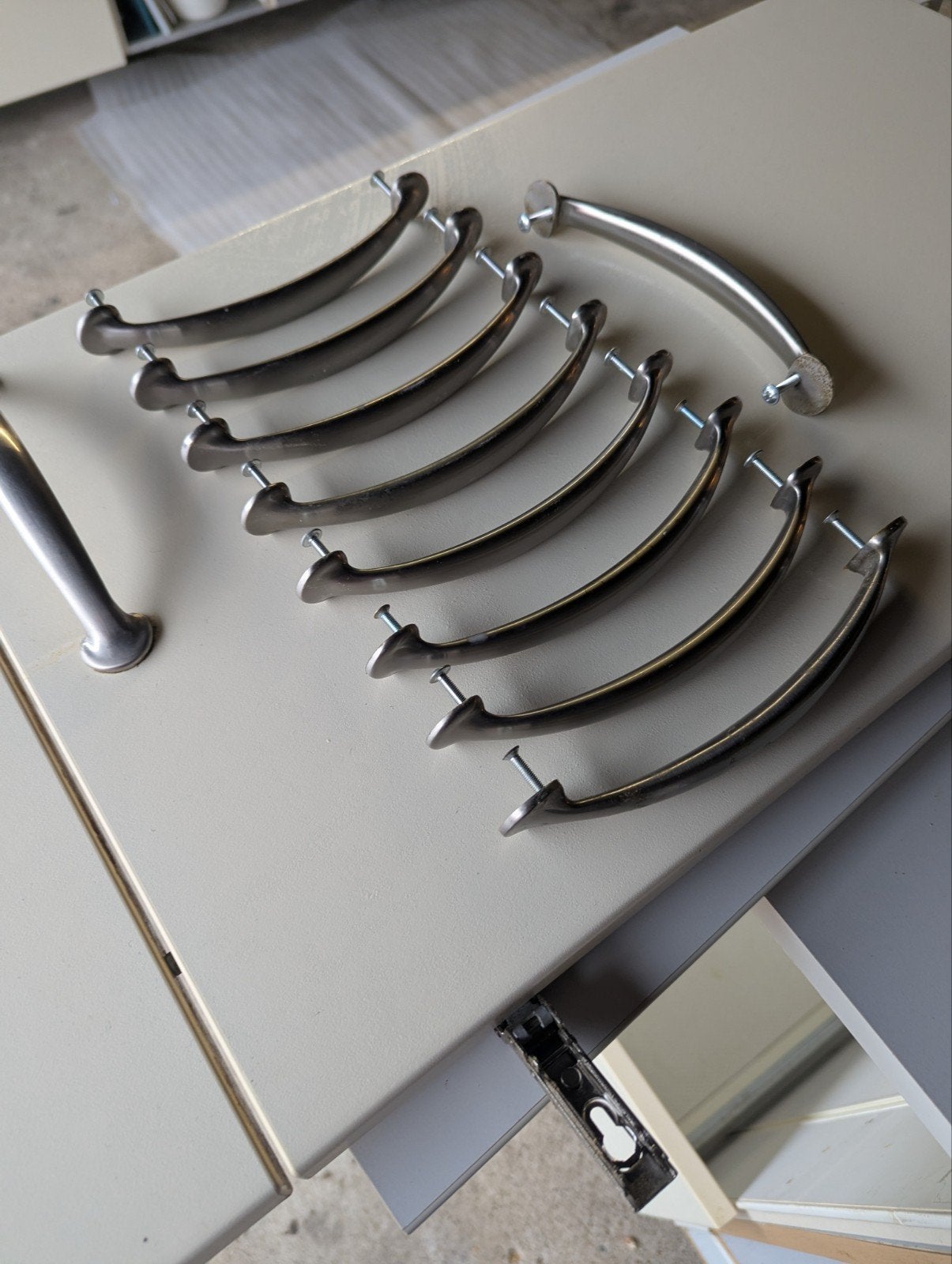 SieMatic RVS keuken-handgrepen, hartafstand 16 cm, 18 st, Minder dan 50 cm, Ophalen of Verzenden, Zo goed als nieuw, Minder dan 25 cm