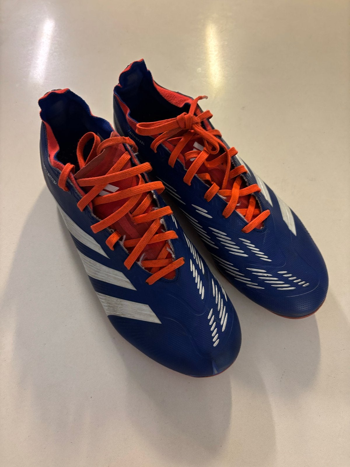 Adidas Predator voetbalschoenen - Maat 43 1/3 blauw oranje!, Ophalen of Verzenden, Gebruikt, Schoenen