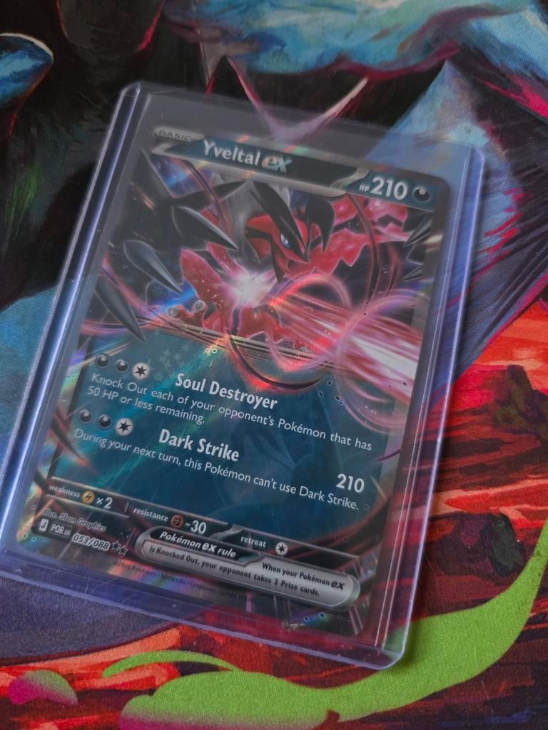 Yveltal EX Pokémon Kaart - Zeldzaam en in Topstaat, Ophalen of Verzenden, Zo goed als nieuw, Losse kaart