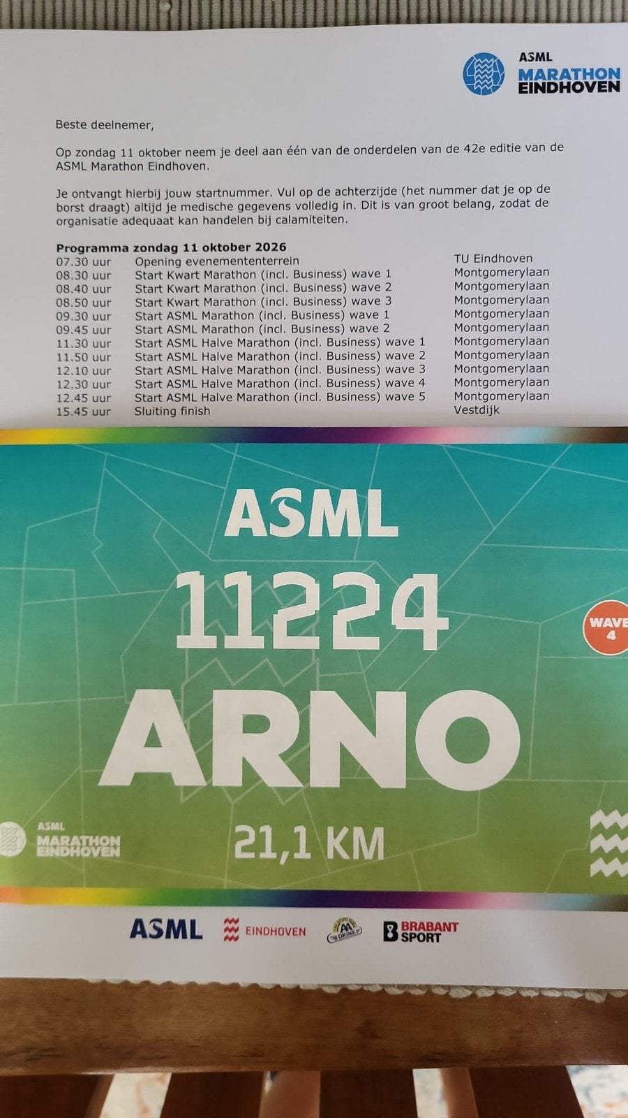 Startbewijs 2x Halve marathon Eindhoven+ 1 medaillegravering, Ophalen, Nieuw, Overige typen, Overige merken