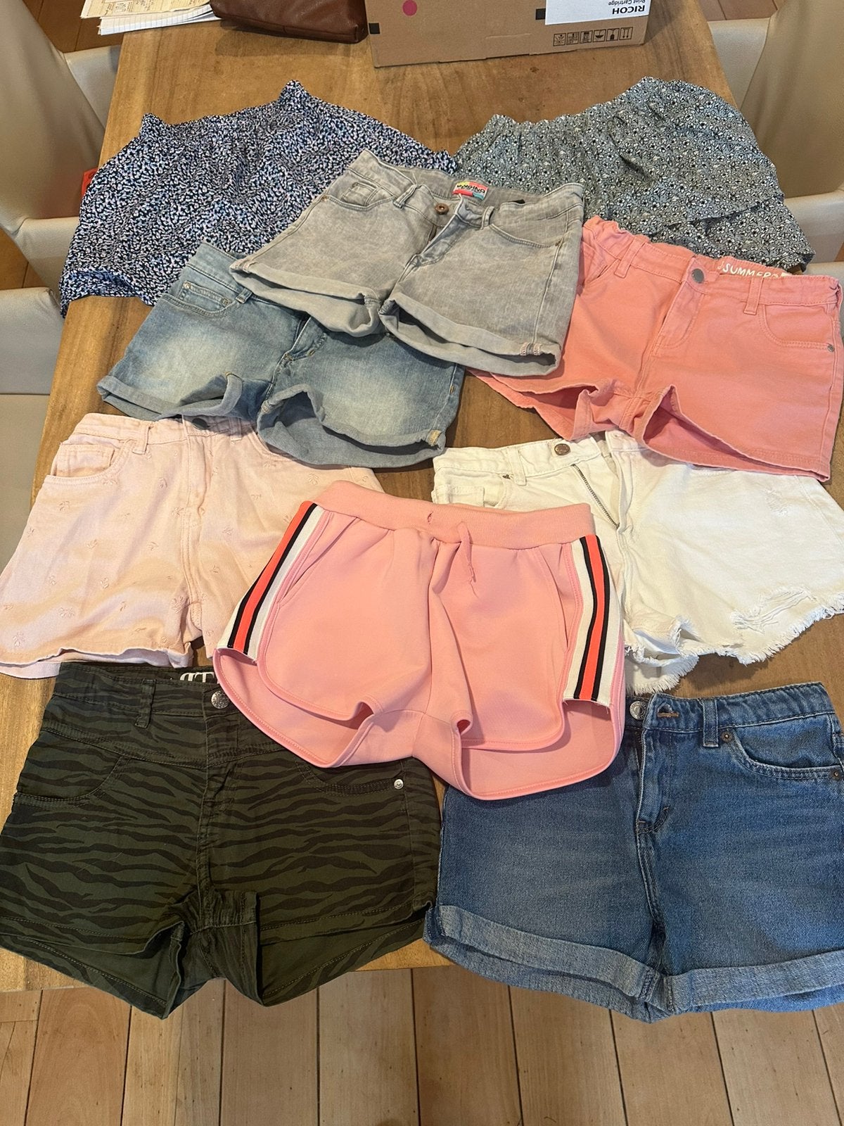 Diverse korte broeken, Ophalen of Verzenden, Gebruikt, Meisje, Broek