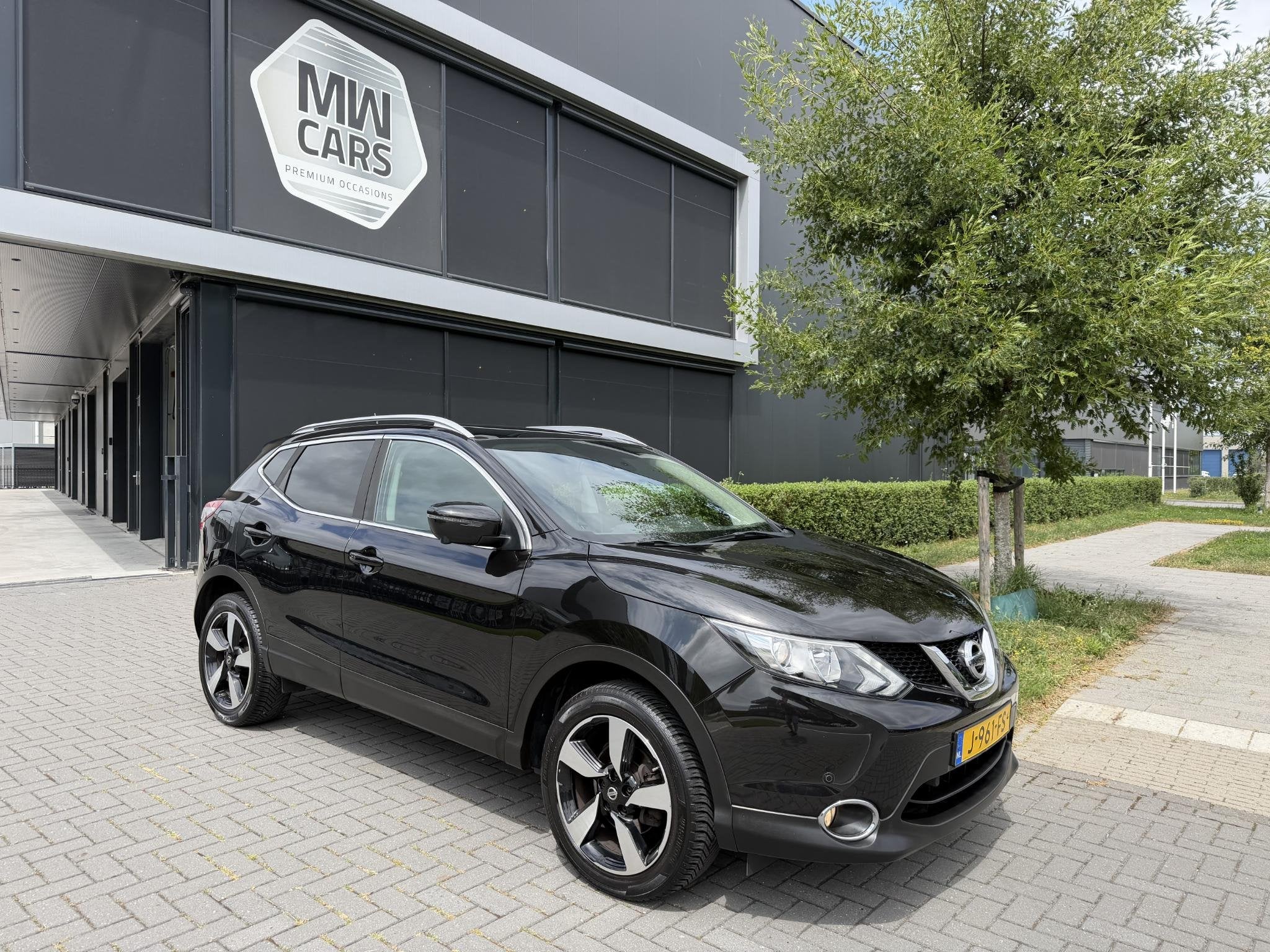 Nissan Qashqai 1.6 Tekna Pano, Keyless, 360 Camera, Auto's, 1618 cc, Gebruikt, Euro 6, 4 cilinders