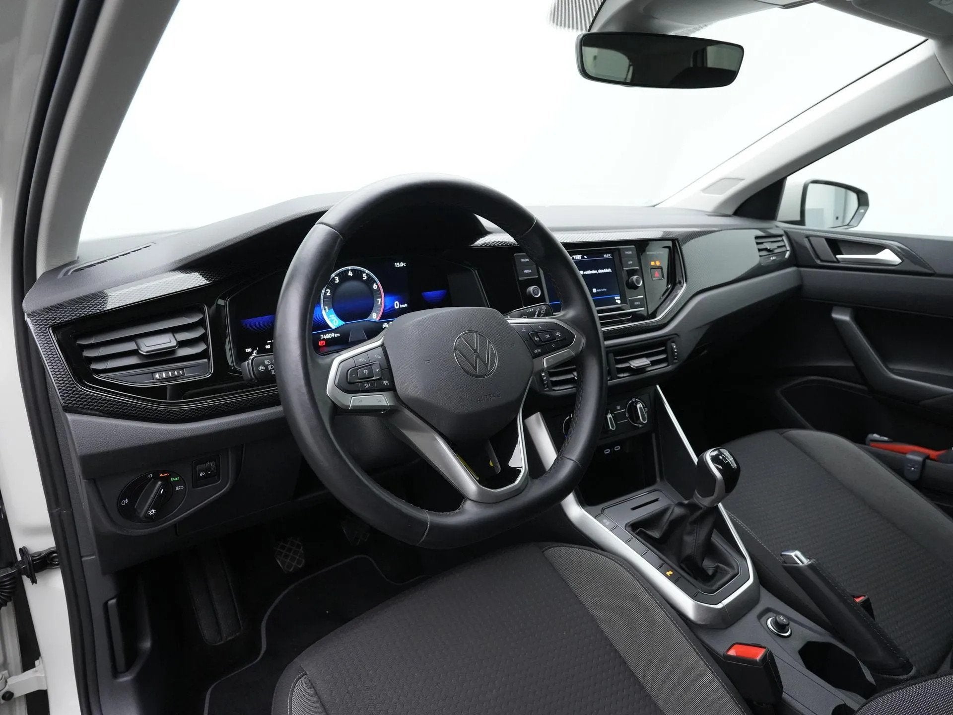 Volkswagen Polo 1.0 TSI 95 pk Life (bj 2024), Voorwielaandrijving, Gebruikt, Origineel Nederlands, Bedrijf