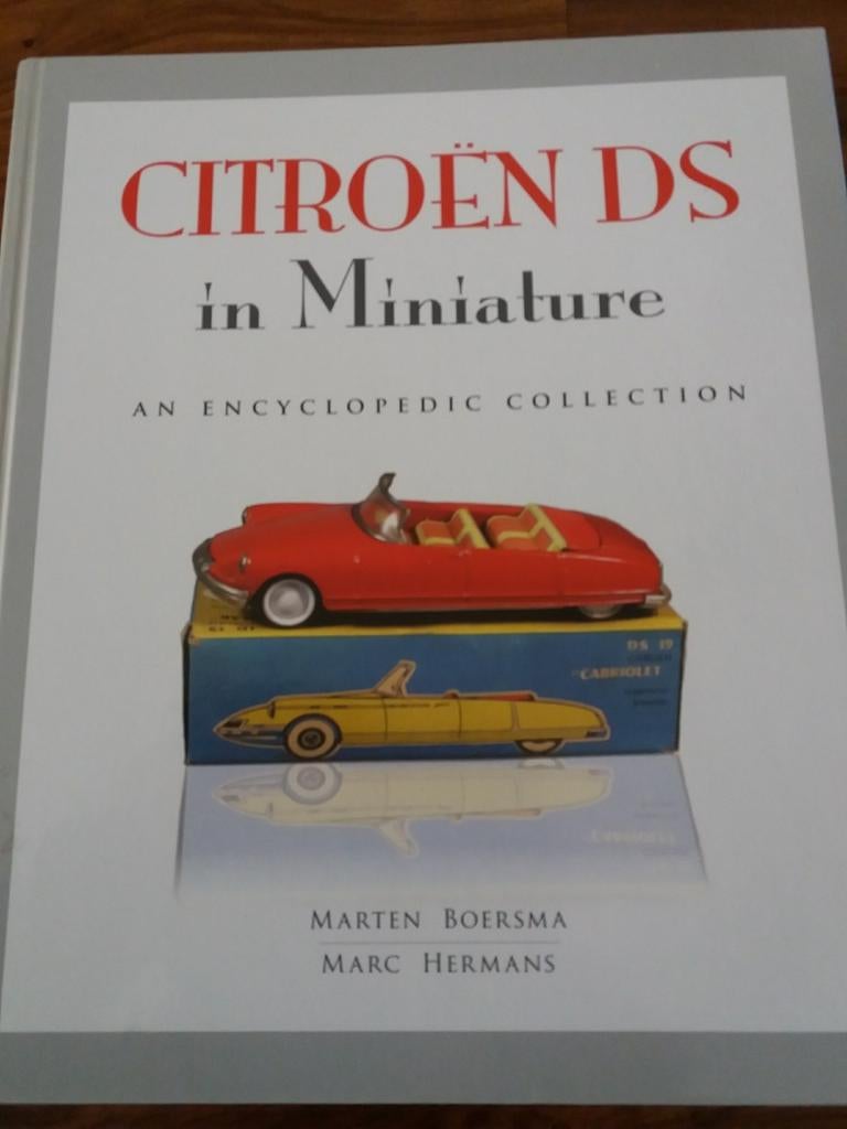 Citroën DS in Miniature een must voor DS model verzamelaars, Ophalen of Verzenden, Nieuw, Auto