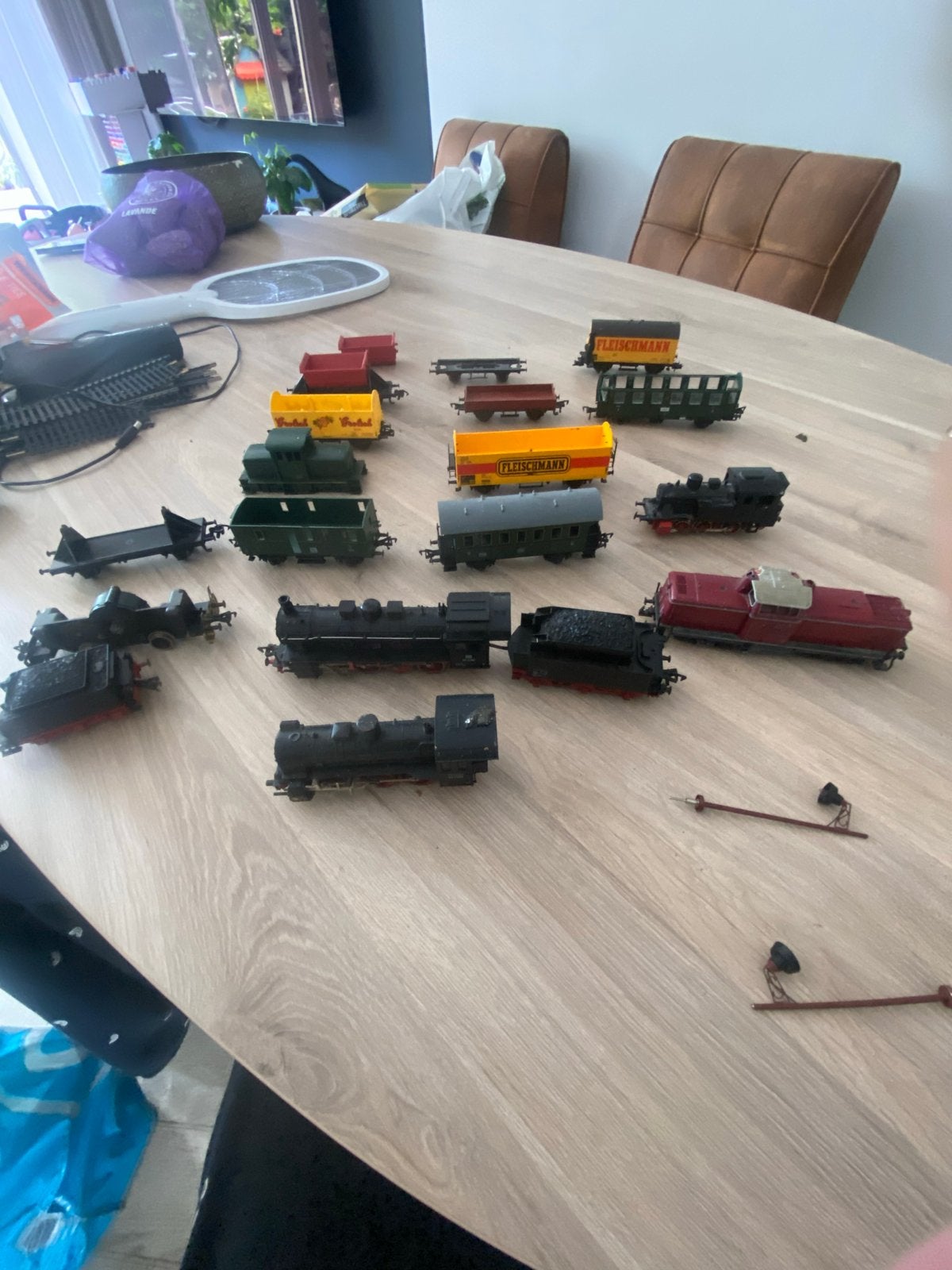 modeltreinen en wagons onderdelen, Hobby en Vrije tijd, Modeltreinen | H0, Gebruikt, Fleischmann, Ophalen of Verzenden, Analoog