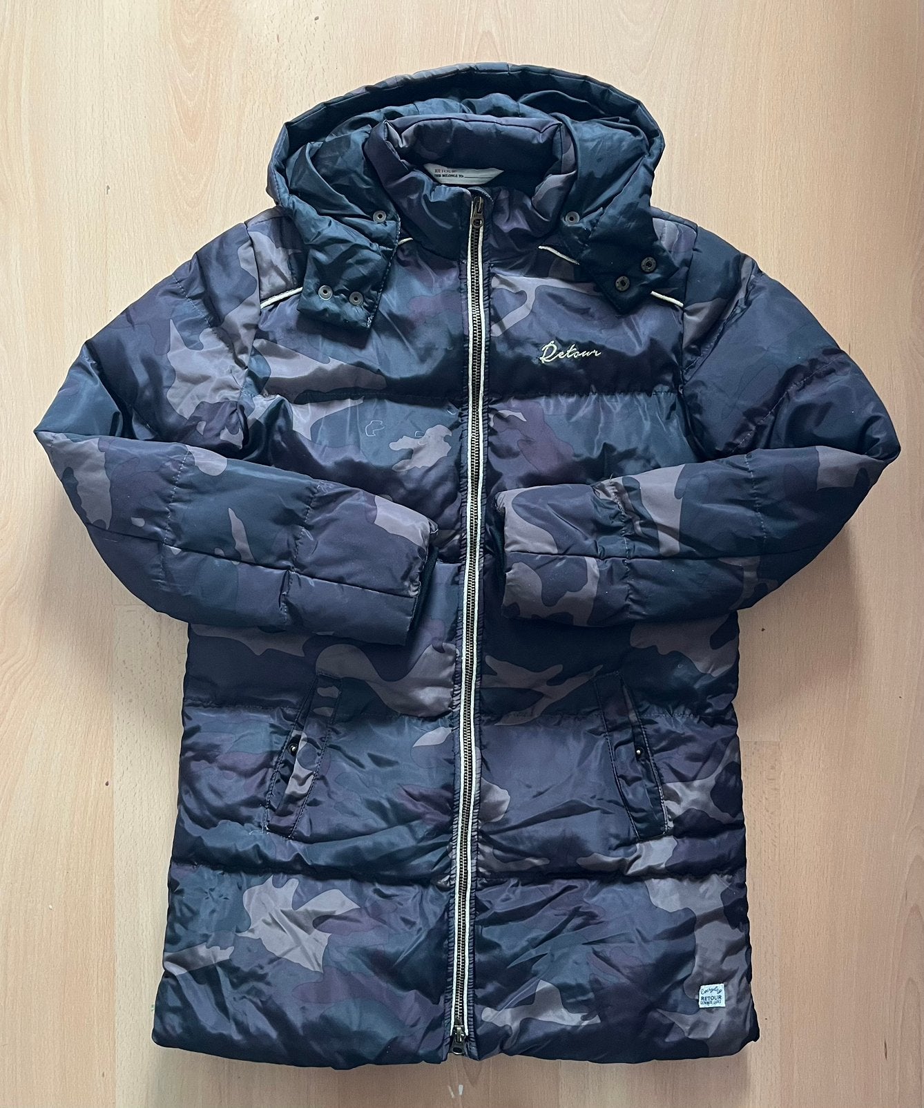 Gewatteerde winterjas parka mt 146/152 camouflage capuchon, Meisje, Ophalen of Verzenden, Zo goed als nieuw, Retour