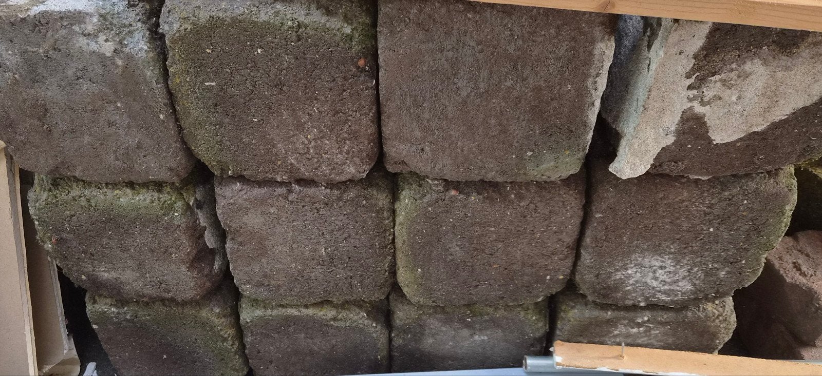 stenen 12 st 25 x 25 x 38, Tuin en Terras, Ophalen, Gebruikt, Beton, Overige typen