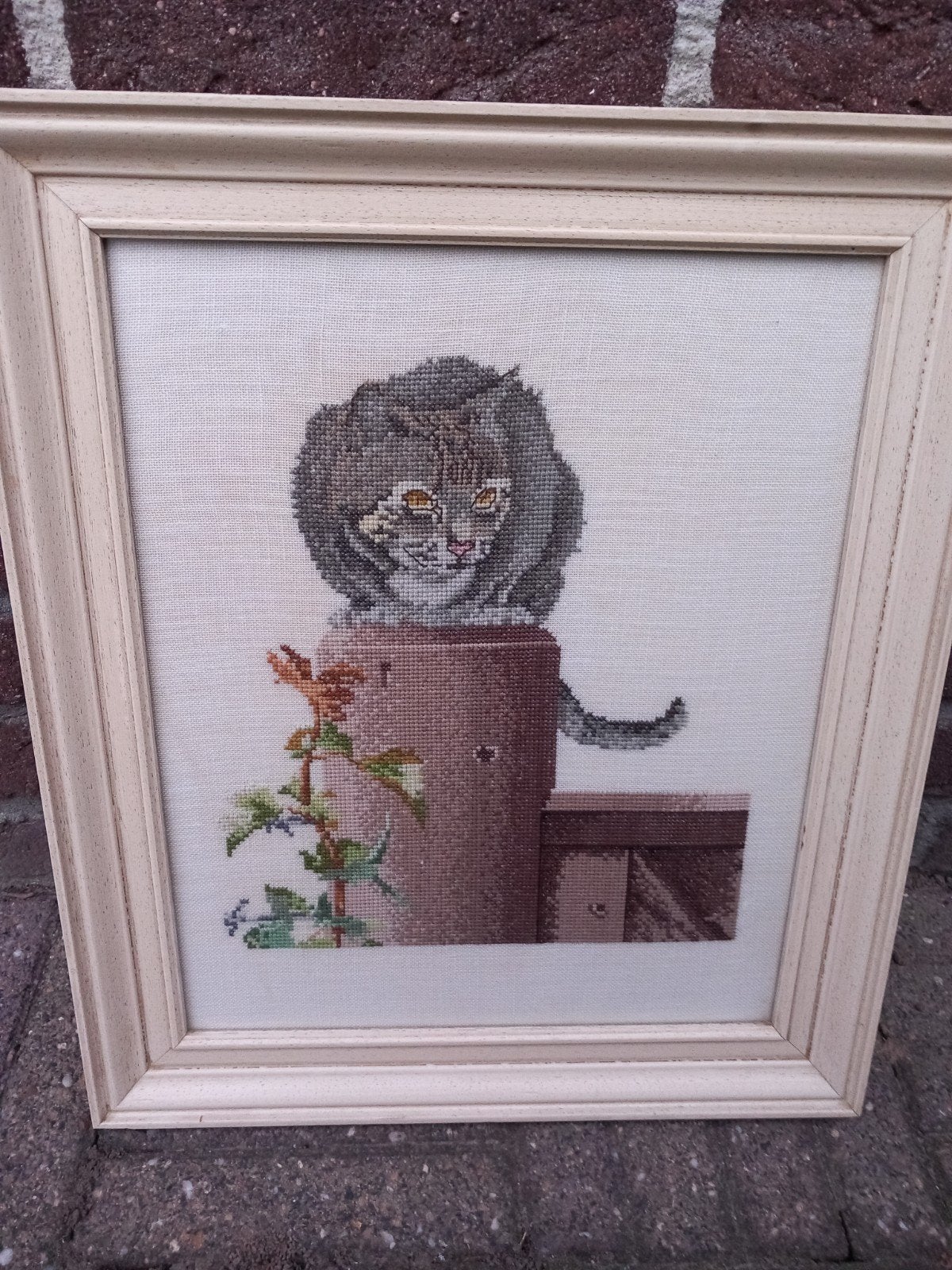 Geborduurd schilderij poes  / kat, Minder dan 50 cm, Ophalen of Verzenden, Zo goed als nieuw, Schilderij
