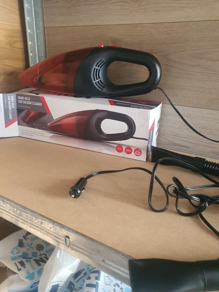 Handstofzuiger 12 V geschikt voor auto, Ophalen of Verzenden
