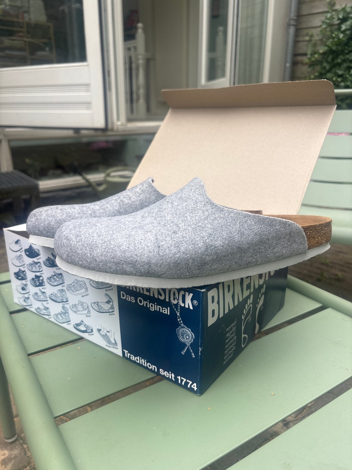 Nieuwe Birkenstock Maat 42 Grijs Vilt - Ongebruikt, Ophalen of Verzenden, Nieuw, Overige kleuren, Pantoffels of Sloffen