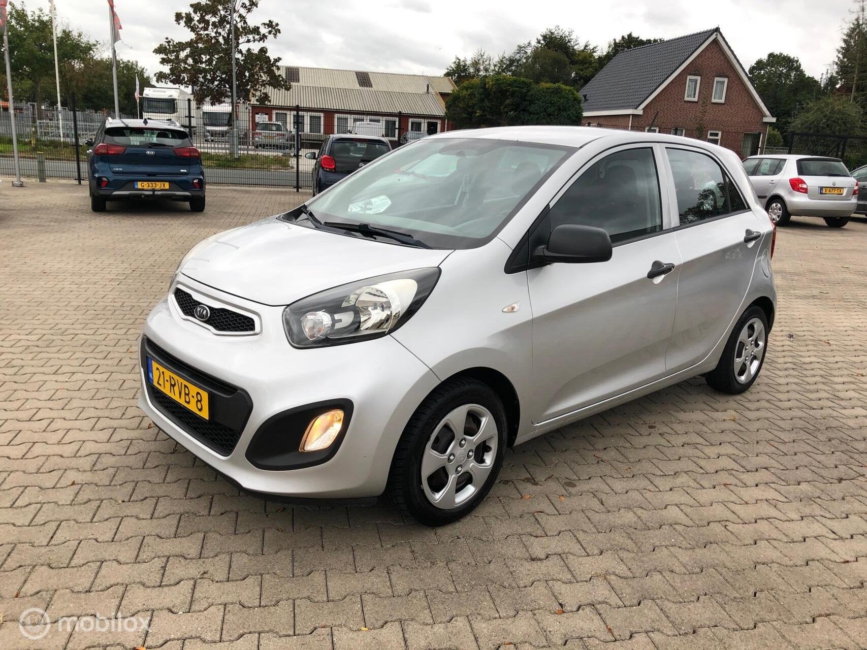 Kia Picanto 1.0 CVVT 5.DRS AIRCO N.A.P INCL GR-BEURT, Voorwielaandrijving, Euro 5, Stof, Gebruikt