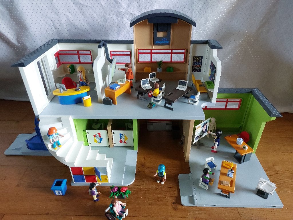 Playmobil School, set 9453, in nette -licht bespeelde- staat, Kinderen en Baby's, Speelgoed | Playmobil, Ophalen of Verzenden