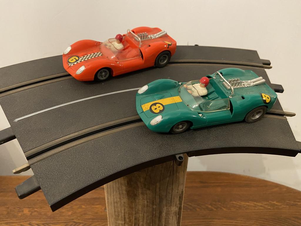 Fleischmann 8 baan/ racebaan begin '70 alles werkt., Gebruikt, Auto, 1:32 tot 1:50, Ophalen