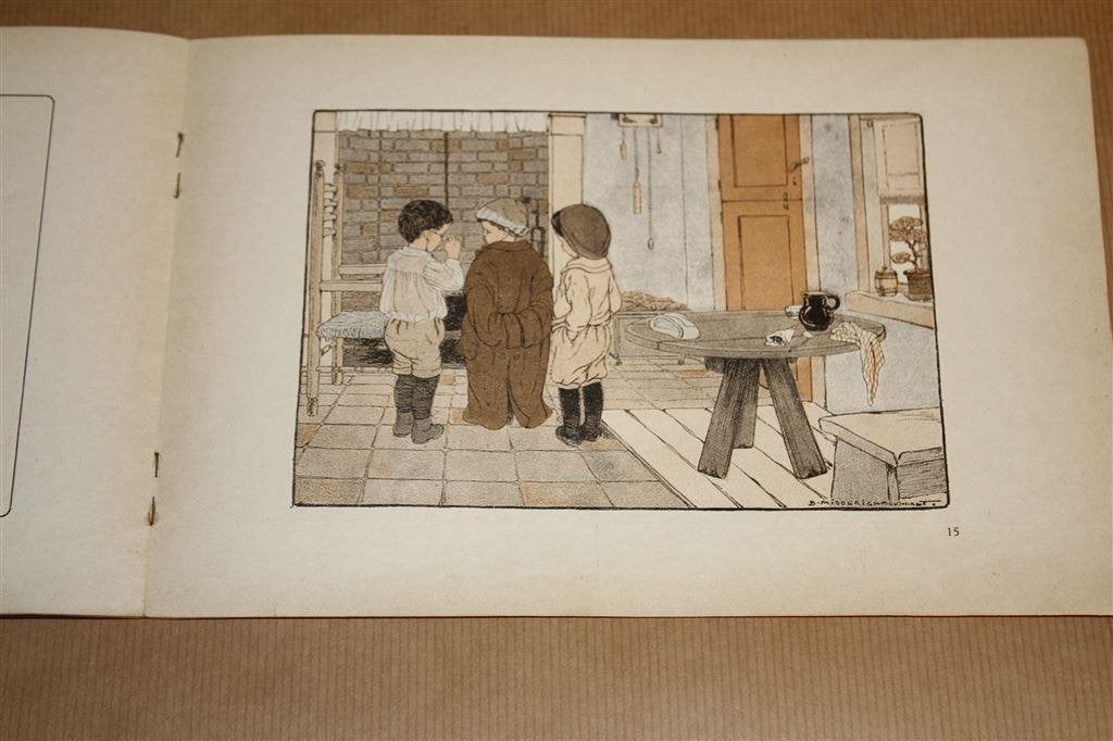 Drie vroolijke vrindjes. Voor school en huis, 1920., Ophalen of Verzenden, Gelezen