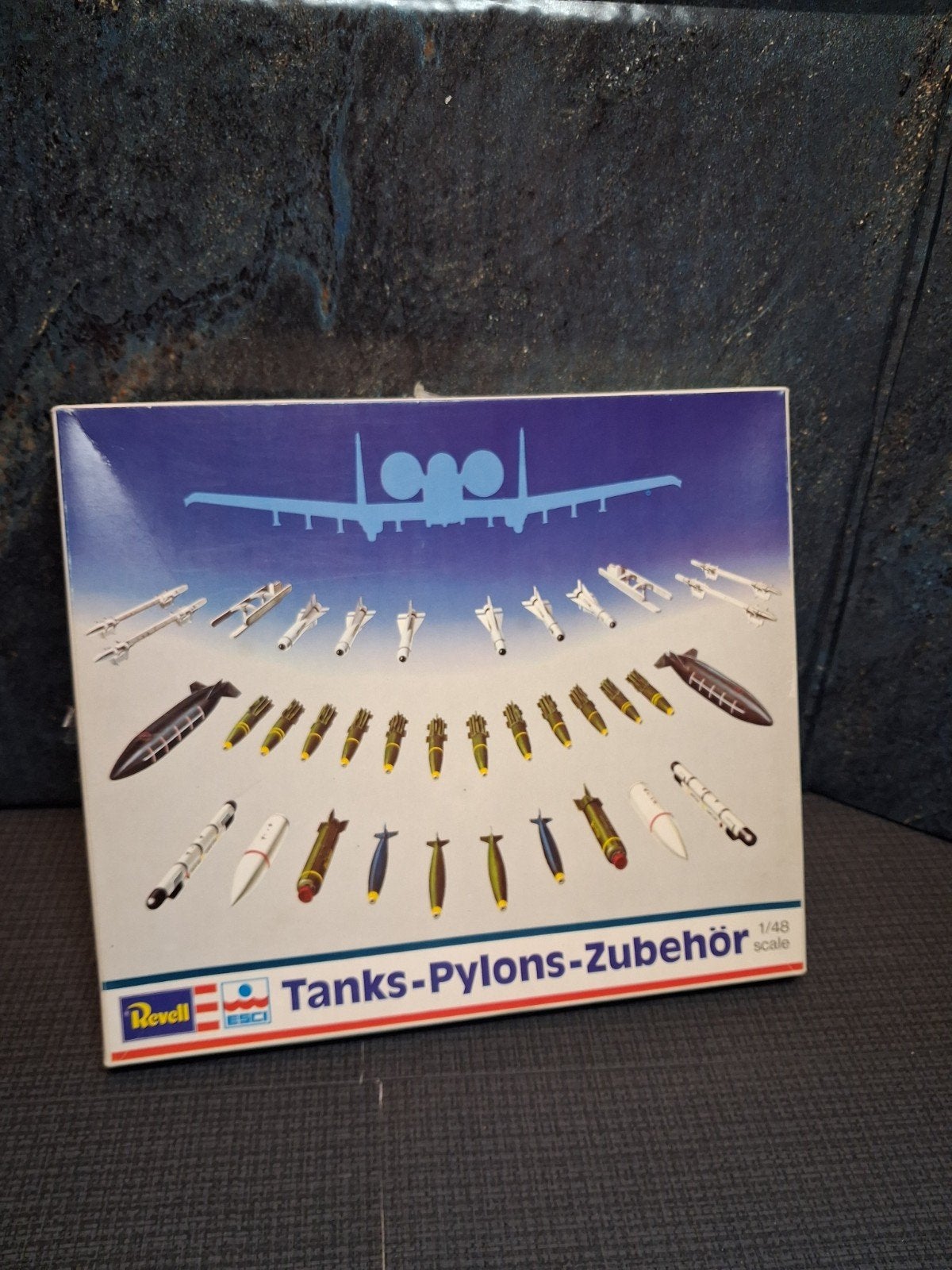 Revell - Tanks-Pylons-Zubehör, Revell, Ophalen of Verzenden, Zo goed als nieuw, Groter dan 1:72