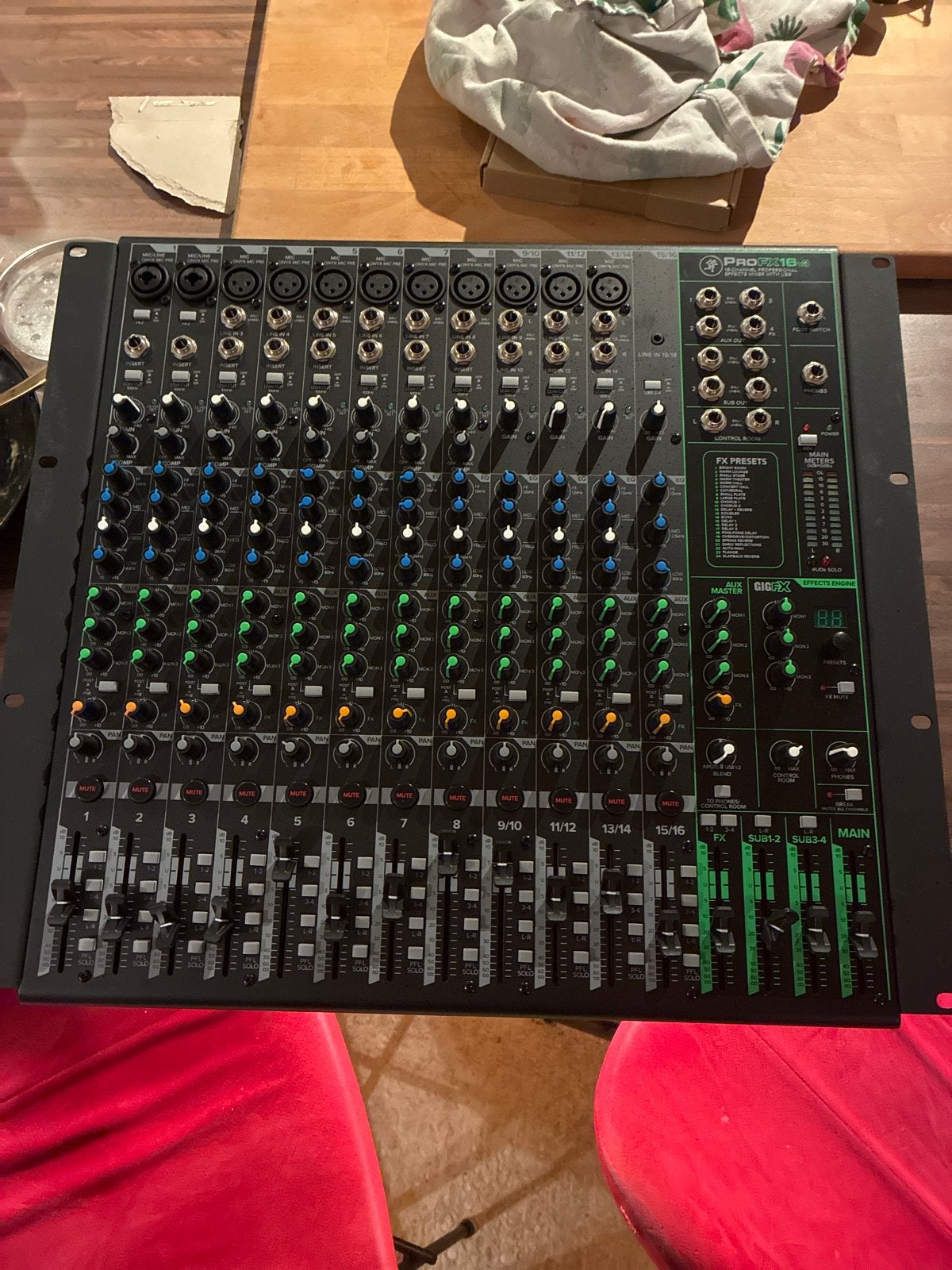 Mackie ProFX16 V2 Mixer - Zo goed als nieuw, Muziek en Instrumenten, Ophalen, Zo goed als nieuw, 10 tot 20 kanalen, Microfooningang
