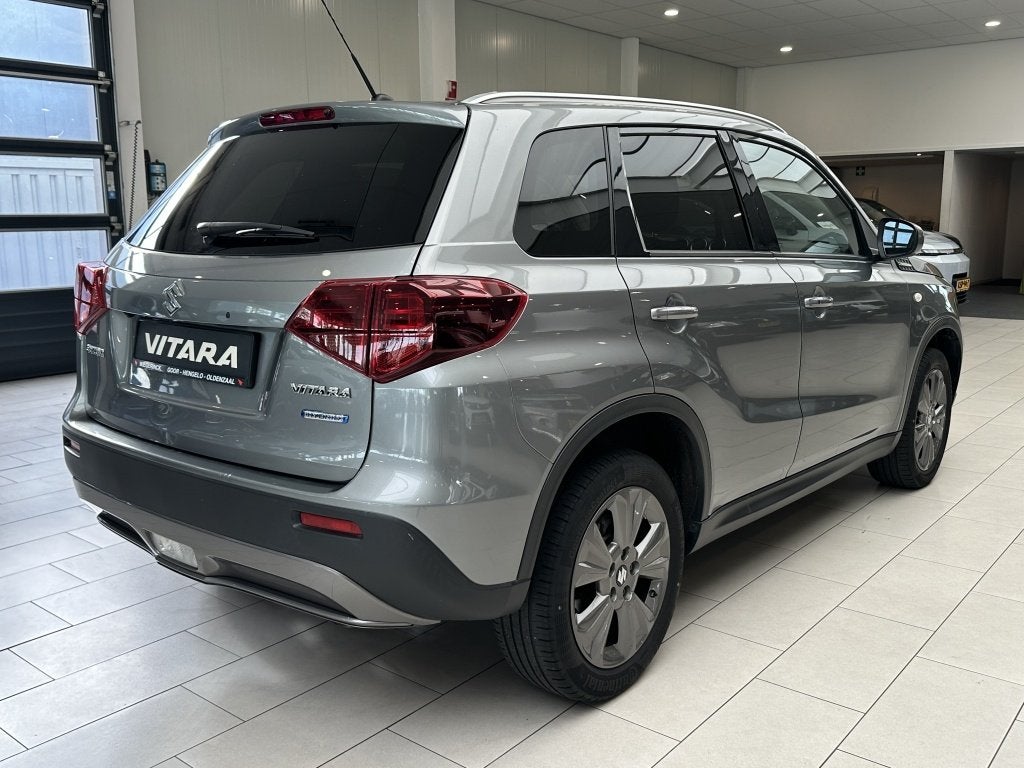 Suzuki Vitara 1.4 Boosterjet Select Hybride [ 1500 KG TREKGE, Automaat, Stof, Gebruikt, Zwart