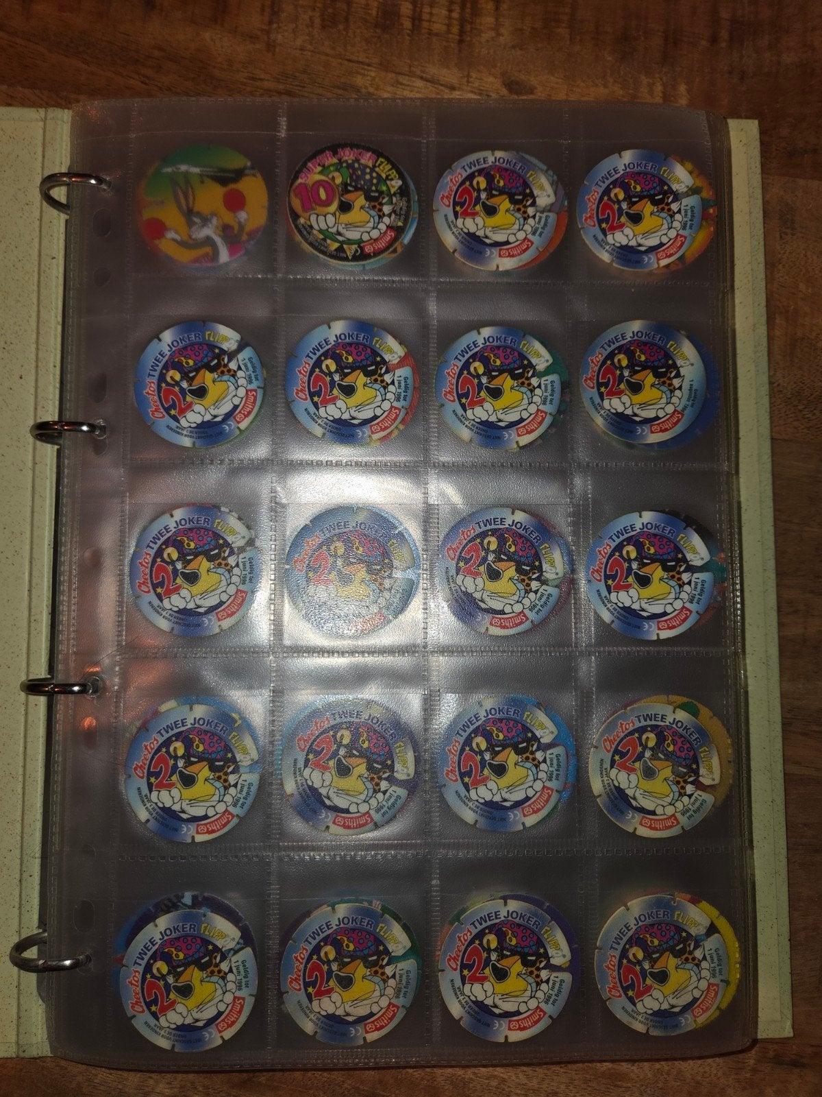 Diverse Flippo's en Jokers in verzamelmap, Verzamelen, Ophalen of Verzenden, Flying, Verzameling, Met verzamelmap(pen)
