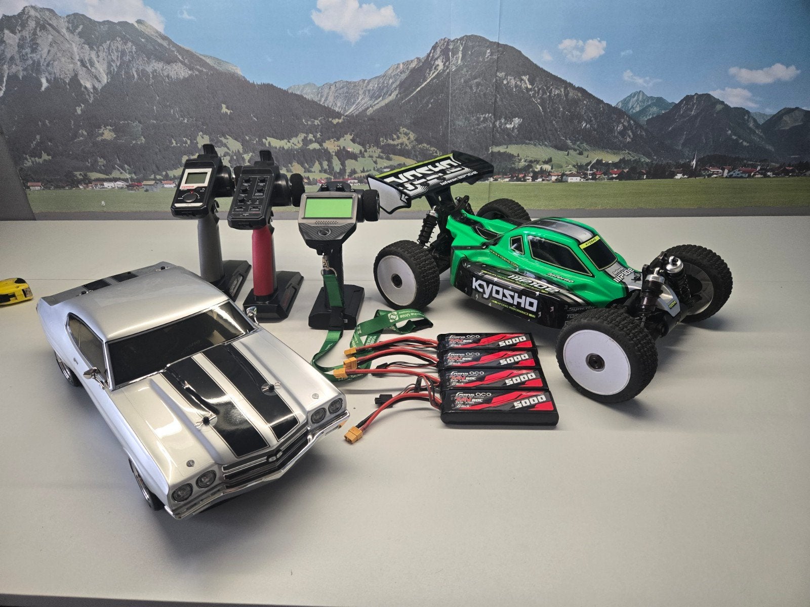 Kyosho mp09 buggy Kyosho Chevelle, Ophalen of Verzenden, Overige schalen, Auto offroad