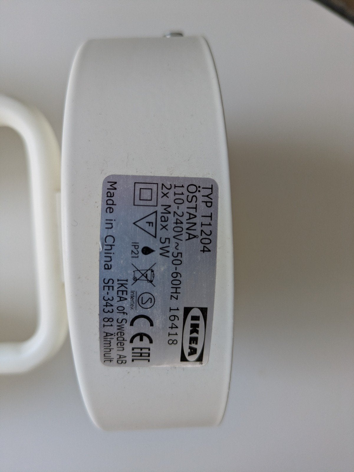 IKEA ÖSTANÅ Wandlamp - Wit, 2 spots, Zo goed als nieuw, Wandspot, Metaal, Wit