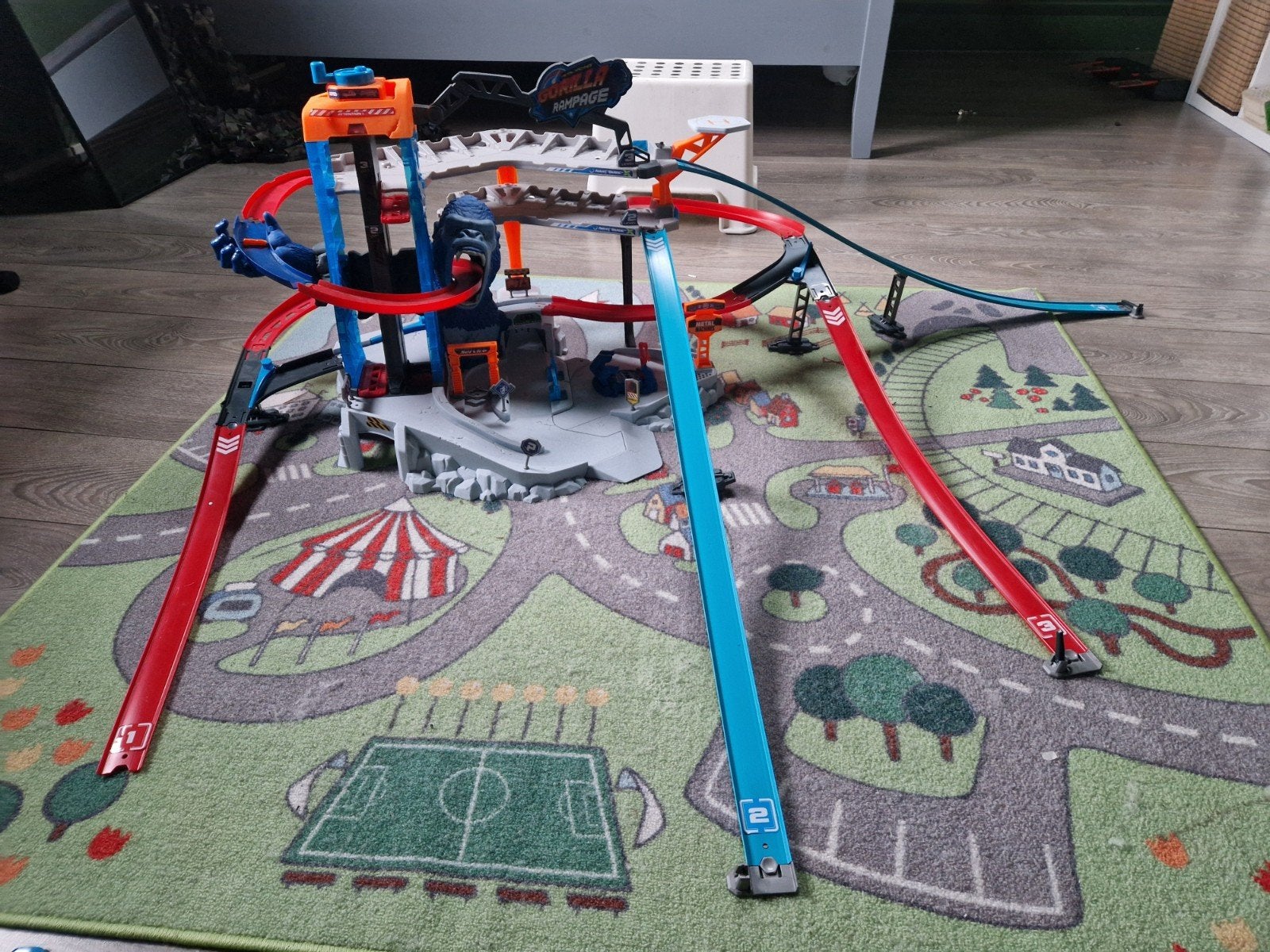 Hot Wheels Gorilla Rampage Garage Racebaan, Ophalen, Racebaan, Zelf te bouwen, Zo goed als nieuw