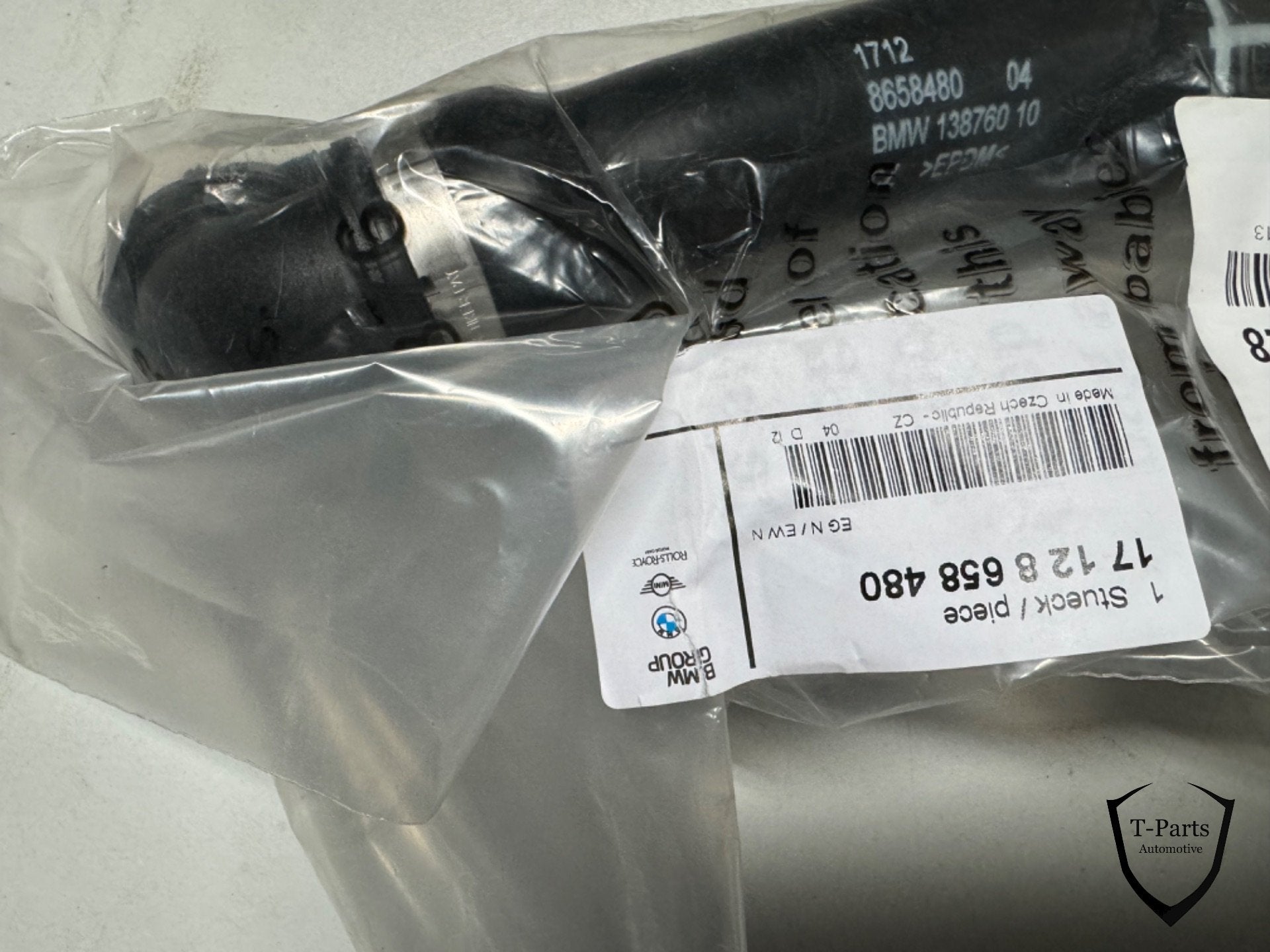 Bmw 1 2 3 4 sier slang radiateur 8658480, Auto-onderdelen, Info@fabrikant.eu, Ophalen of Verzenden, BMW, Fabrikantstraat 1
1000 AA  Amsterdam