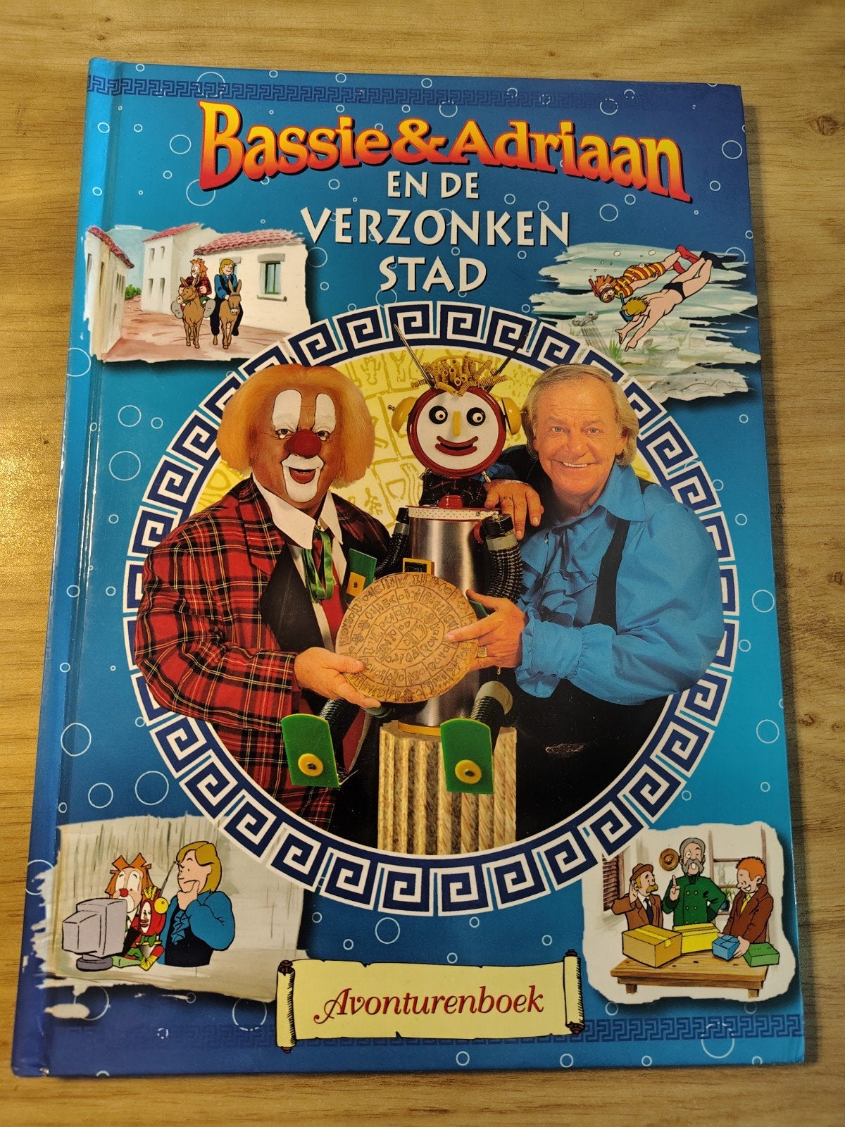 Bassie & Adriaan en de verzonken stad avonturenboek, Boeken, Ophalen of Verzenden, Zo goed als nieuw, Fictie algemeen