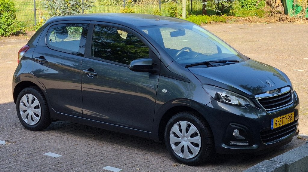 Peugeot 108 1.0 12V E-vti 51KW 5DR 2015 Grijs, Auto's, Voorwielaandrijving, Stof, 4 stoelen, Origineel Nederlands