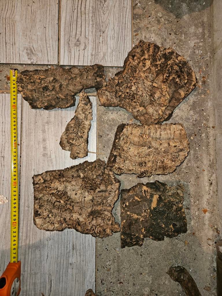 Verschillende kurkplaat , kurkplaten. Groot en klein, Ophalen